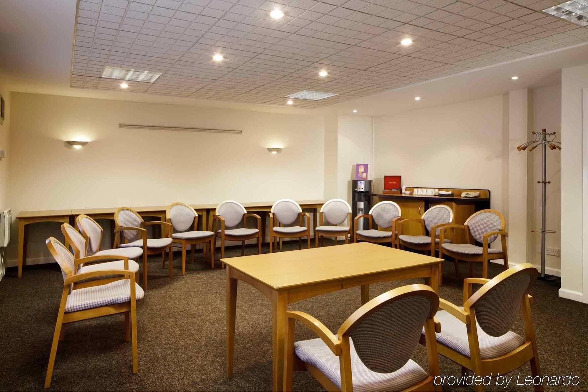 Ibis Lincoln Hotel North Hykeham Exterior foto