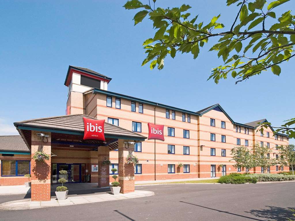 Ibis Lincoln Hotel North Hykeham Exterior foto